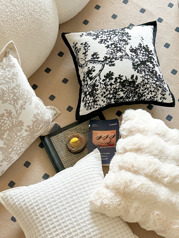 French Style Square Pillowcase - огляд і ціна Home Fragrance French